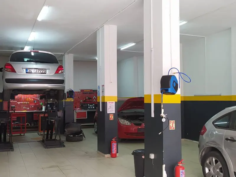 Hendek Oto Servis